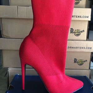 NWT size 7 Steve Madden red hot booties.
